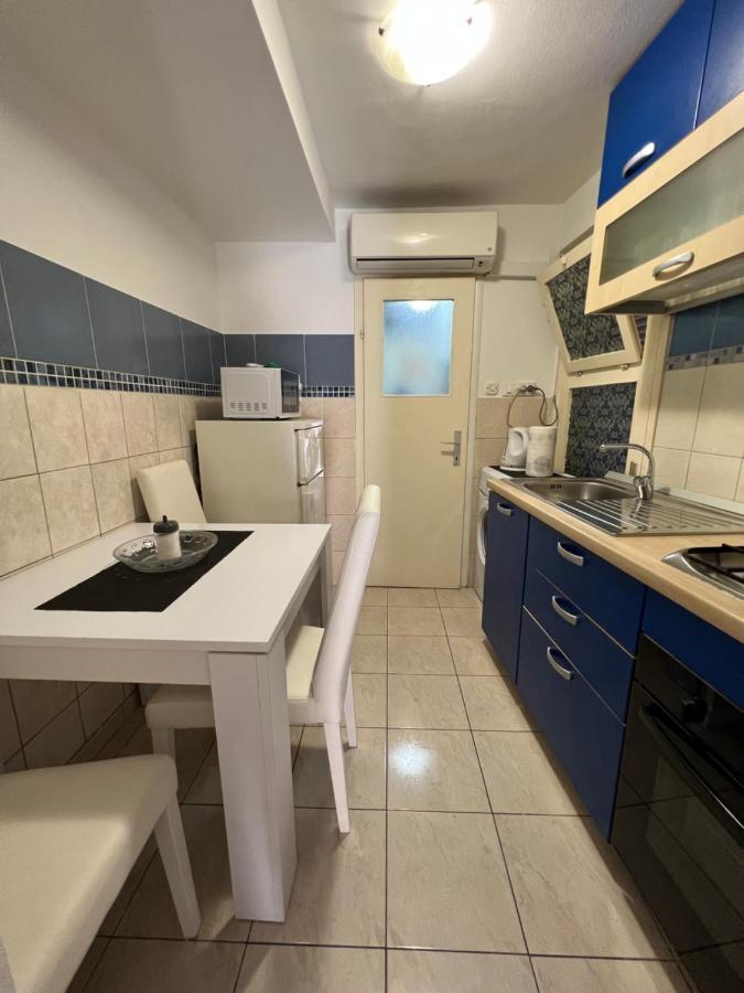 Old Town Apartment Nina Сплит Екстериор снимка